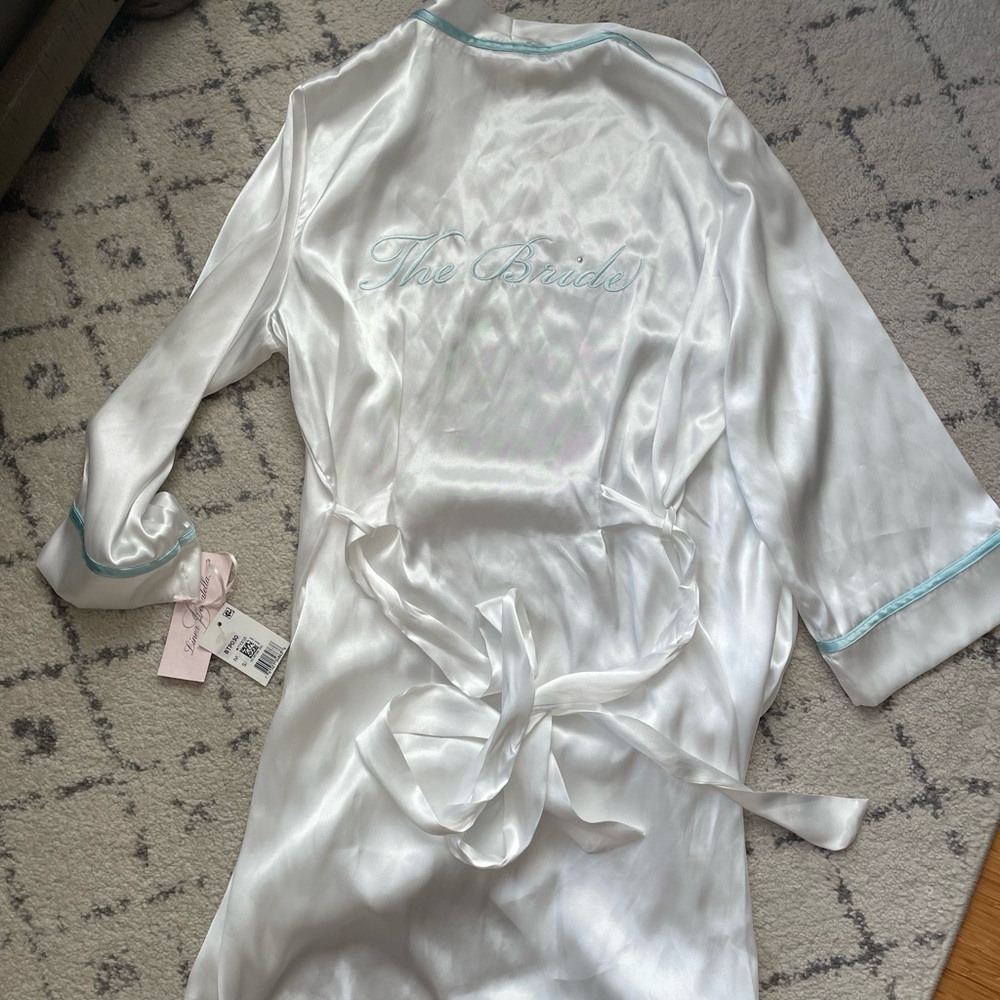 NWT Bride robe